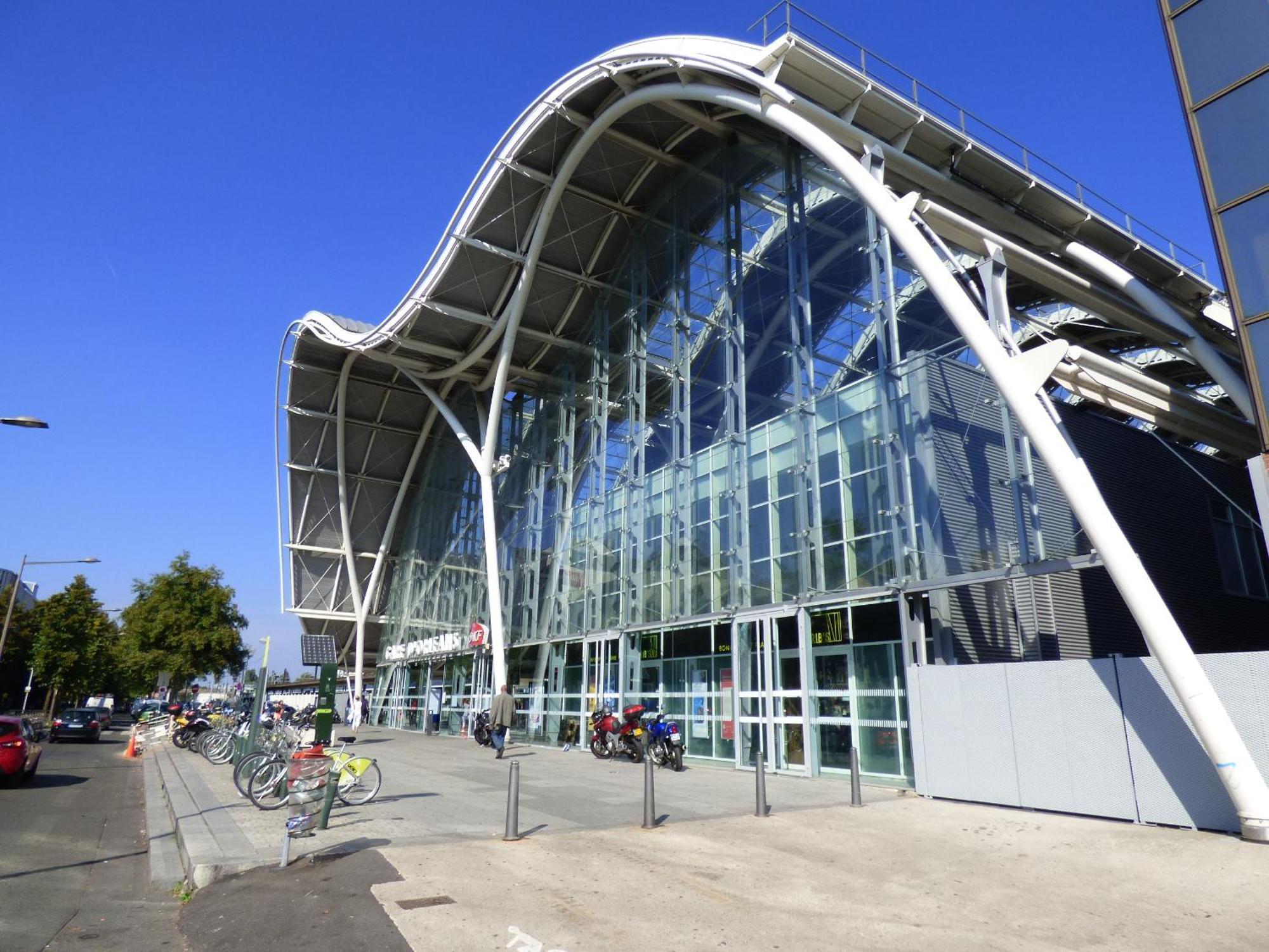 37M2 Lumineux Face Gare Sncf, Wifi Et Cafe Et The Offerts Apartment Orléans Exterior foto
