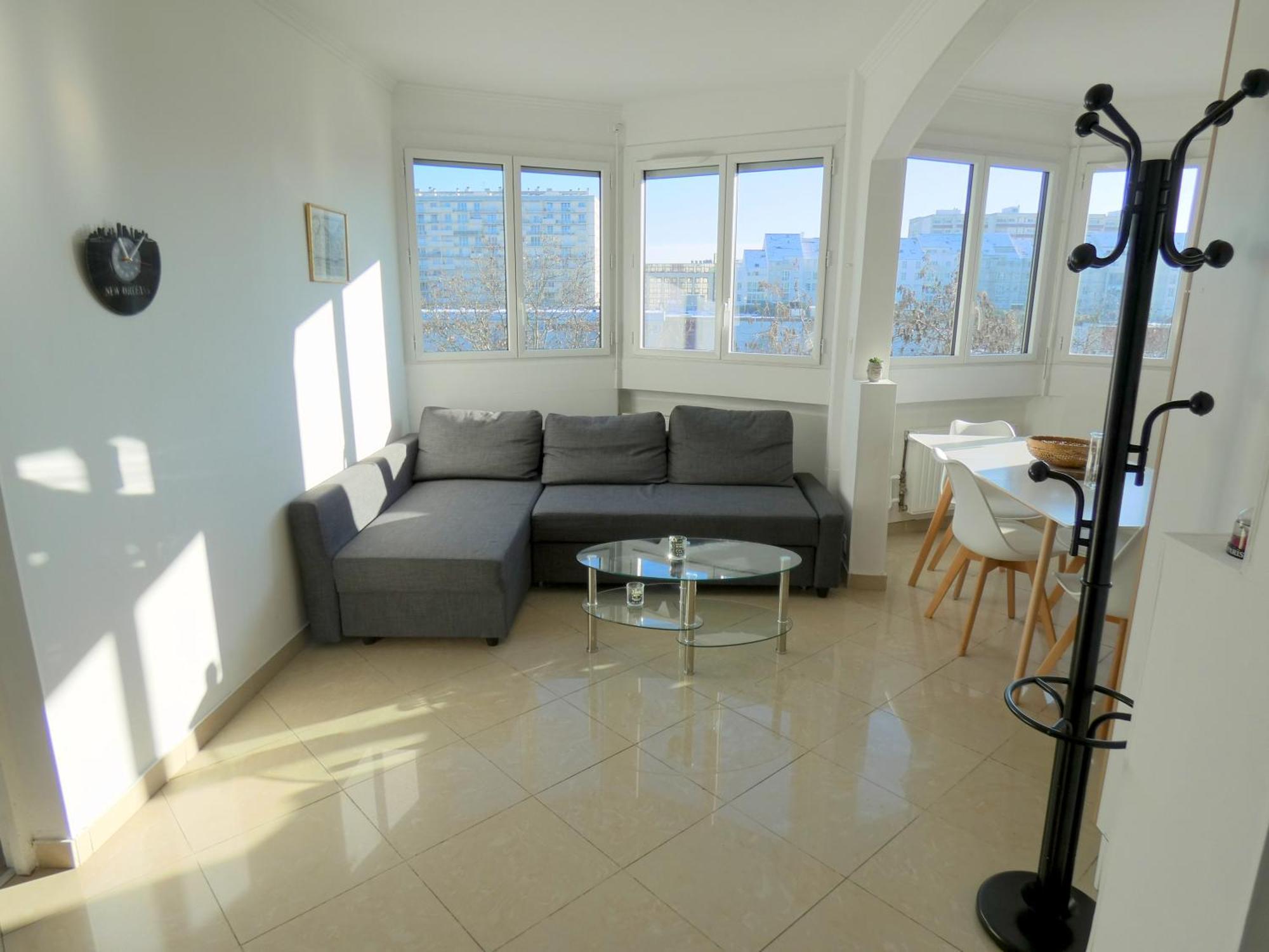 37M2 Lumineux Face Gare Sncf, Wifi Et Cafe Et The Offerts Apartment Orléans Exterior foto